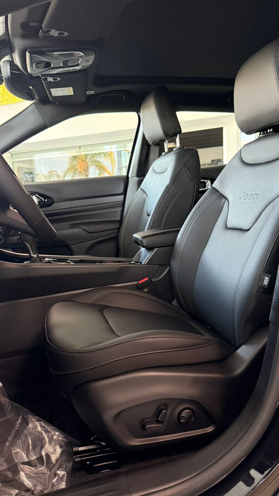 JEEP - COMPASS SERIE S - AUTOMÁTICO  - 2025